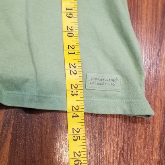 Ladies' Life is Good Christmas Tee, Size S, EUC - Picture 9 of 12